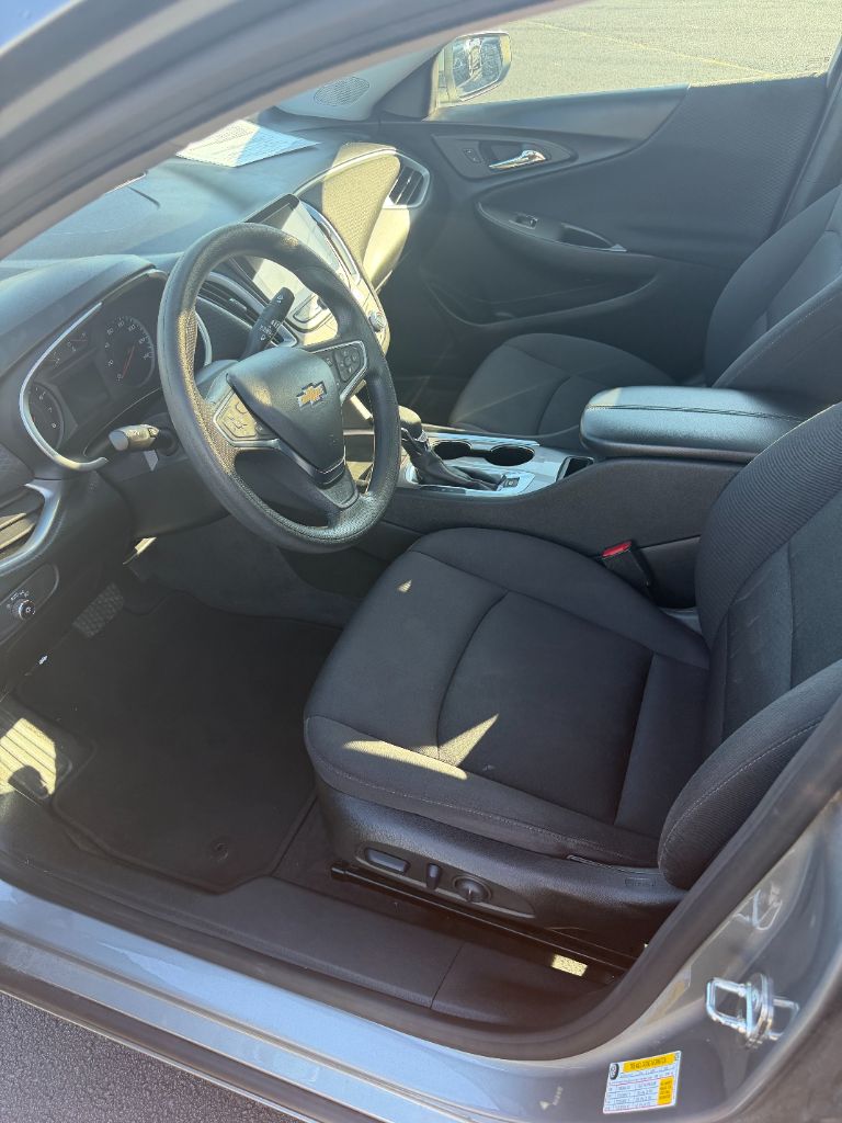2024 Chevrolet Malibu 1LT - Photo 18