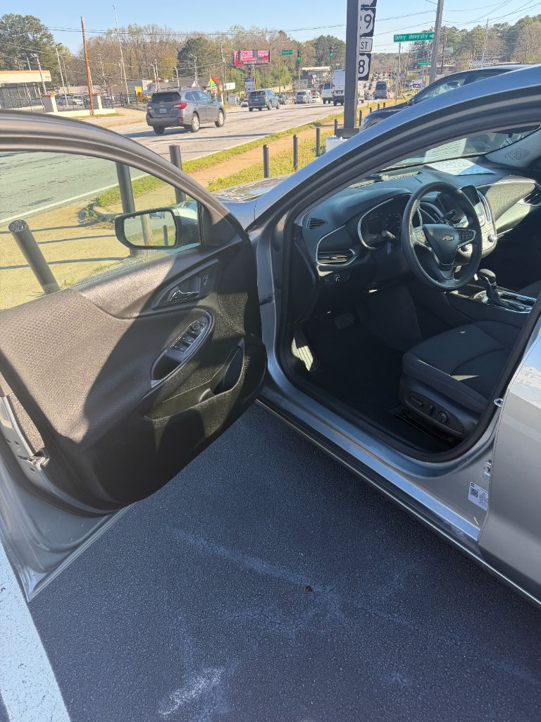2024 Chevrolet Malibu 1LT - Photo 17
