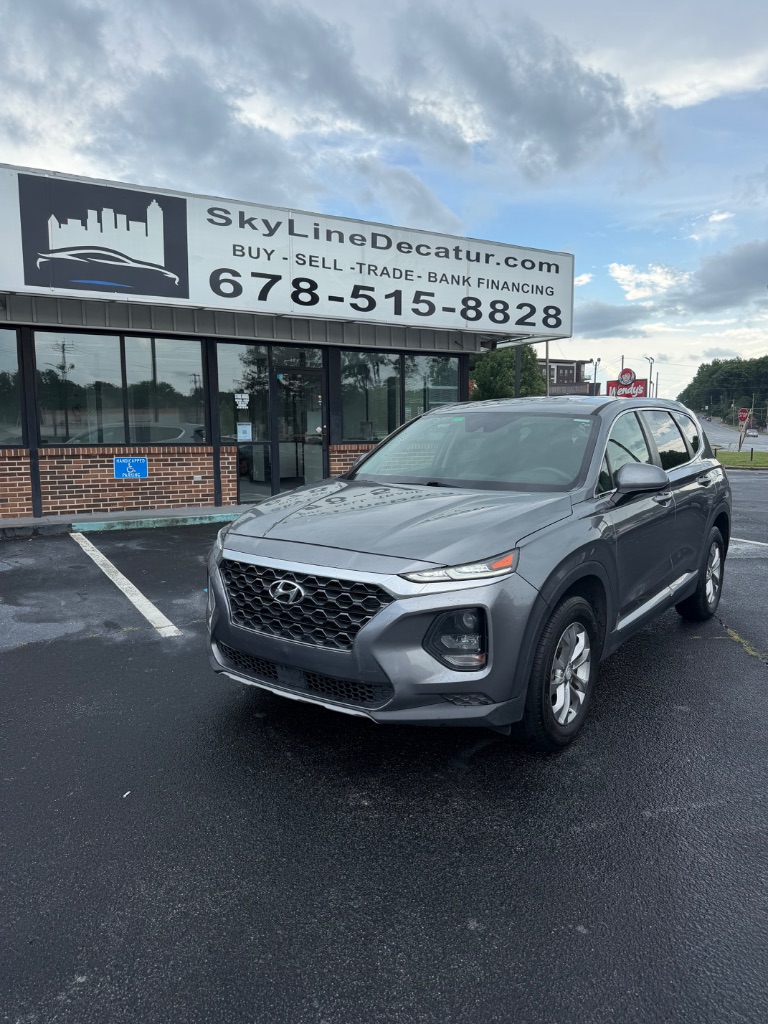 2019 Hyundai Santa Fe SE 2.4's photo