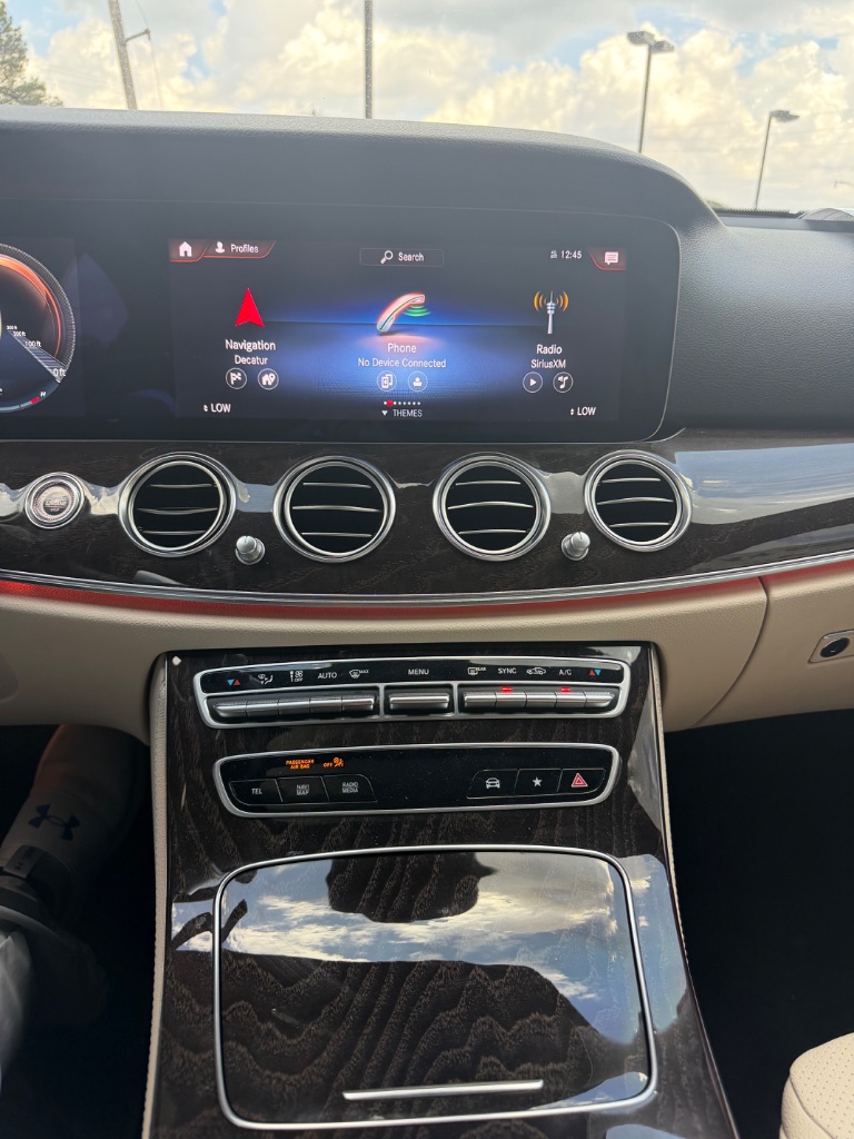 2021 Mercedes-Benz E-Class E350 - Photo 14