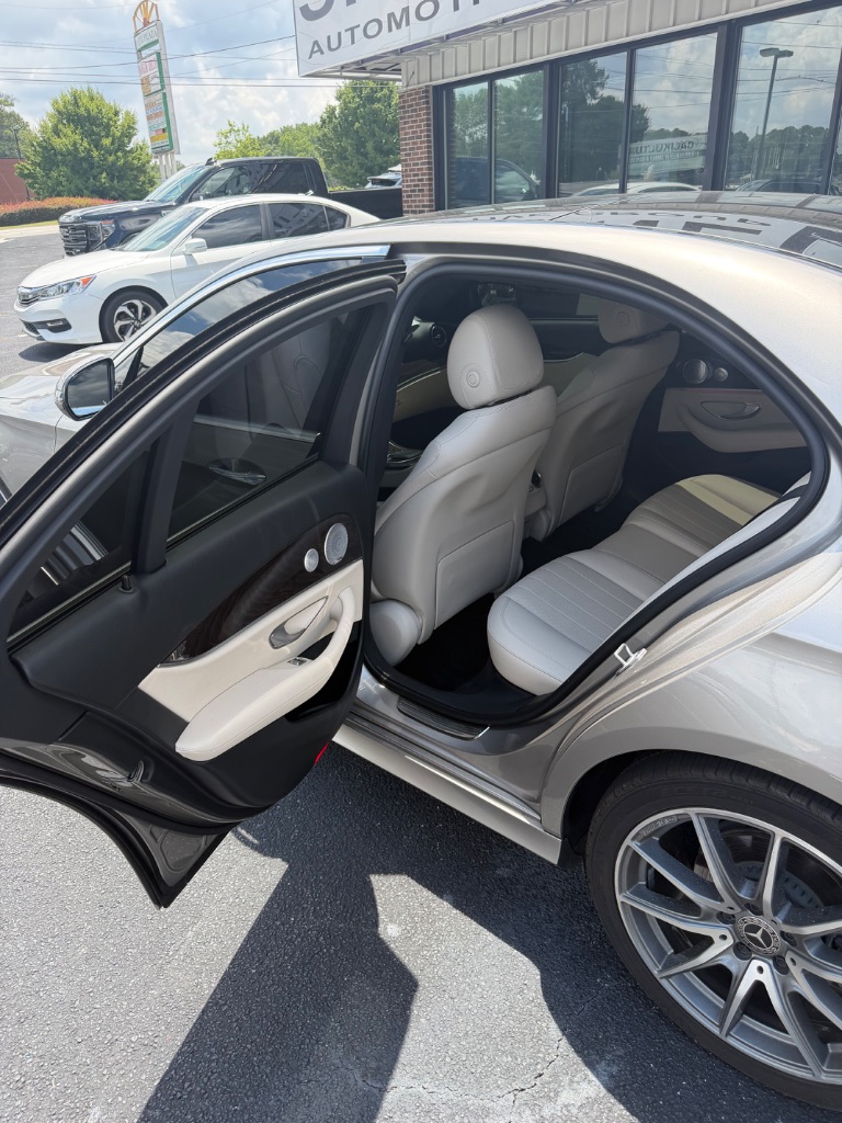 2021 Mercedes-Benz E-Class E350 - Photo 21