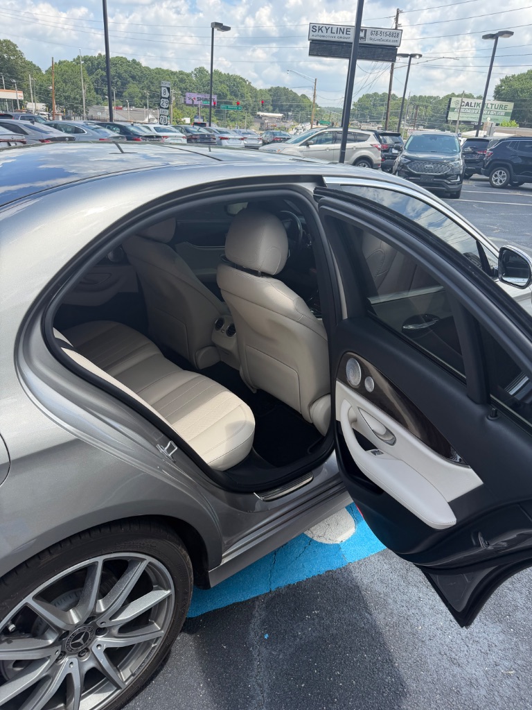 2021 Mercedes-Benz E-Class E350 - Photo 25