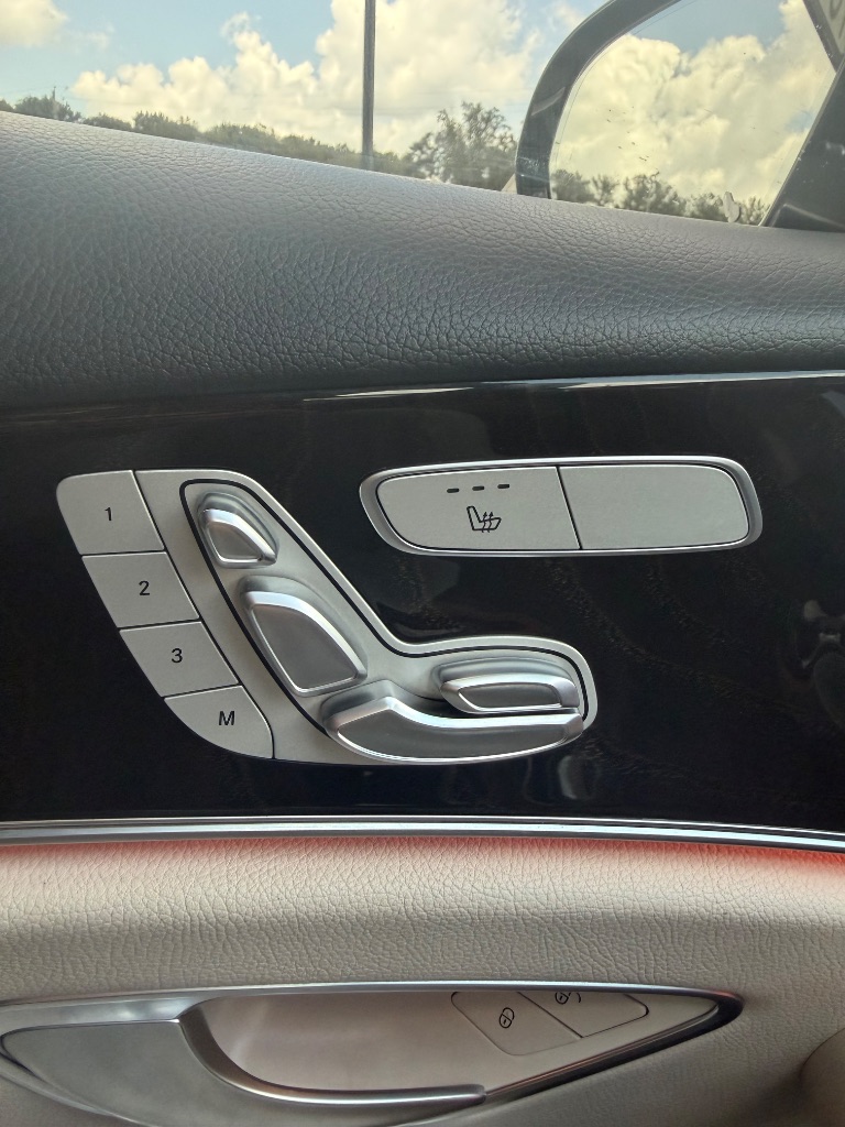 2021 Mercedes-Benz E-Class E350 - Photo 11