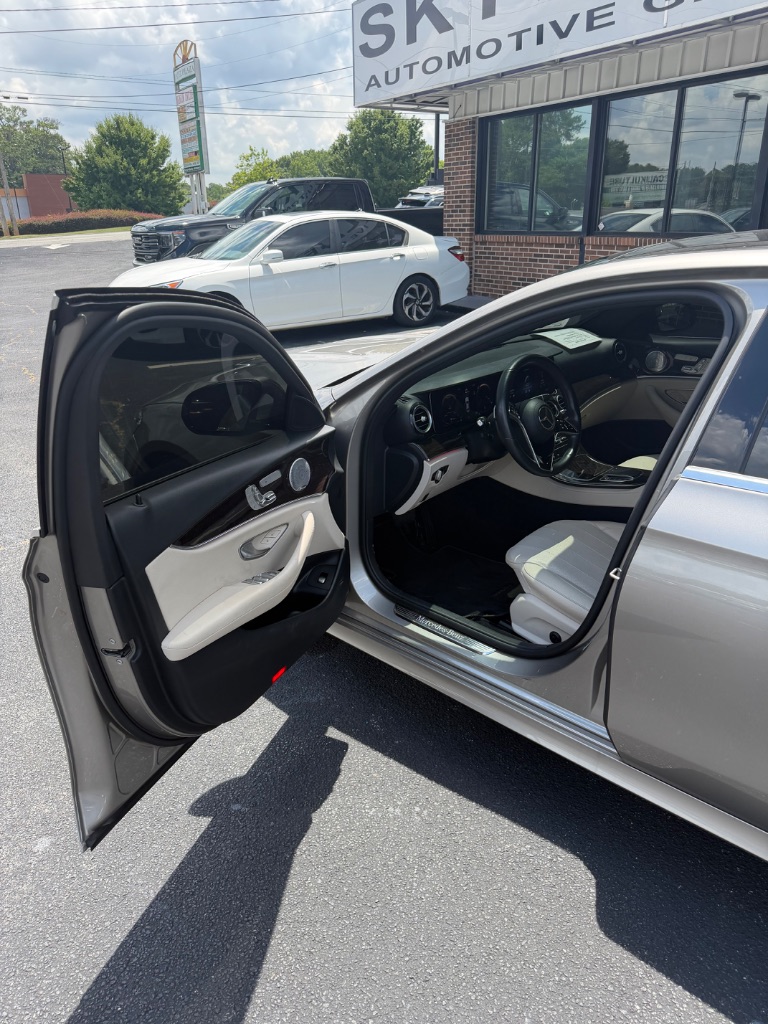 2021 Mercedes-Benz E-Class E350 - Photo 20